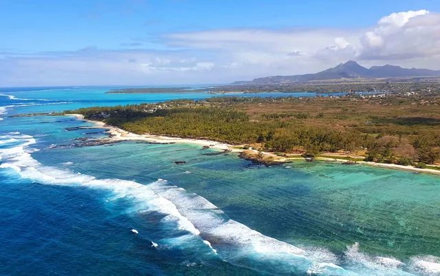 The East Coast reef and lagoon seen from above, Mauritius